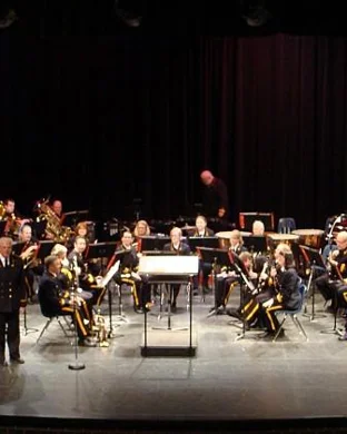 Candlelight: Queen vs. ABBA Tribute