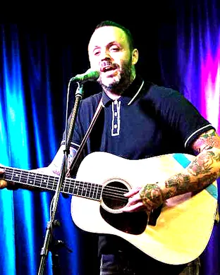 Justin Furstenfeld
